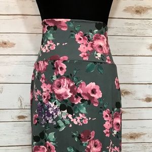 Side Slit Maxi Skirt